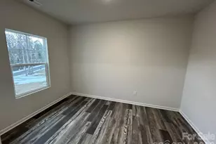 5155 Mark Dr NE, Hickory, NC 28601 - Photo 2