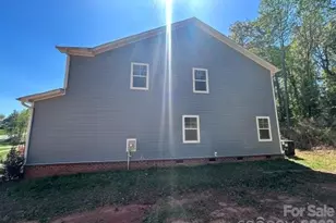 5155 Mark Dr NE, Hickory, NC 28601 - Photo 28