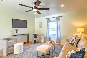 2626 Park Rd, Charlotte, NC 28209 - Photo 8