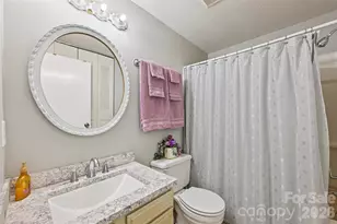 7633 Holly Hill Rd, Charlotte, NC 28227 - Photo 14