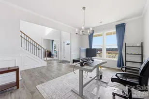 1402 Ashe Mdw Dr, Indian Trail, NC 28079 - Photo 4