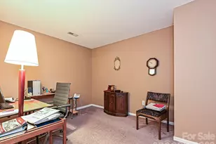 11726 Black Maple Ave, Charlotte, NC 28269 - Photo 4