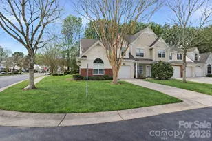 8221 Christmas Ct, Charlotte, NC 28216 - Photo 22