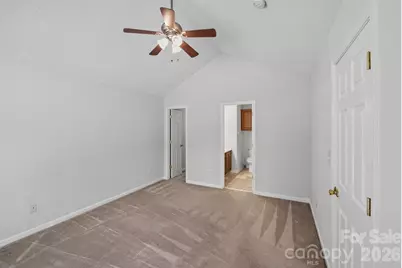 8221 Christmas Court, Charlotte, NC 28216 - Photo 14