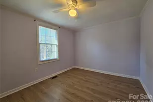 8334 Oak Tree Rd, Sharon, SC 29742 - Photo 12