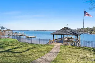 20410 Island Forest Dr, Cornelius, NC 28031 - Photo 44