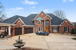 20410 Island Forest Dr, Cornelius, NC 28031 - Photo 1