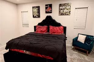 7018 Fairmile Run, Charlotte, NC 28269 - Photo 10