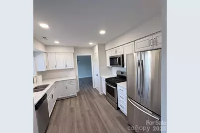 10129 Rockwood Road, Charlotte, NC 28215 - Photo 28