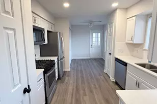 10129 Rockwood Rd, Charlotte, NC 28215 - Photo 20