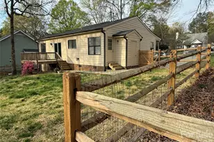 10129 Rockwood Rd, Charlotte, NC 28215 - Photo 28