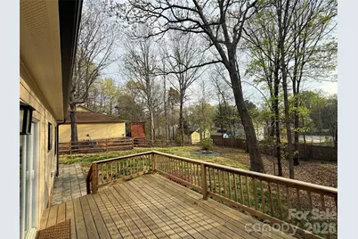 10129 Rockwood Road, Charlotte, NC 28215 - Photo 24