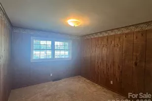 1023 Autumn Ln, New London, NC 28127 - Photo 18