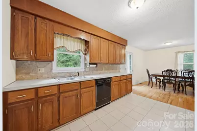 3882 Shadowood Drive, Morganton, NC 28655 - Photo 14