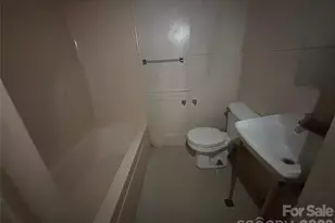 318 E Sumter St, Shelby, NC 28150 - Photo 6