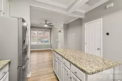 526 E 9th Street, Charlotte, NC 28202 - Photo 14