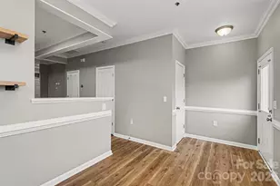 526 E 9th St, Charlotte, NC 28202 - Photo 12