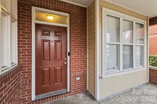 526 E 9th St, Charlotte, NC 28202 - Photo 2