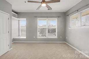 526 E 9th St, Charlotte, NC 28202 - Photo 22