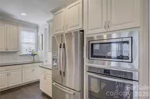 17013 Luvera Ln, Charlotte, NC 28278 - Photo 10