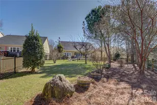 9528 Spurwig Ct, Charlotte, NC 28278 - Photo 40