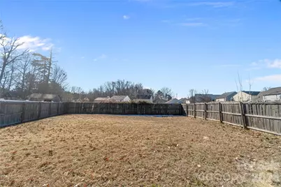 7020 Frye Place, Charlotte, NC 28269 - Photo 32