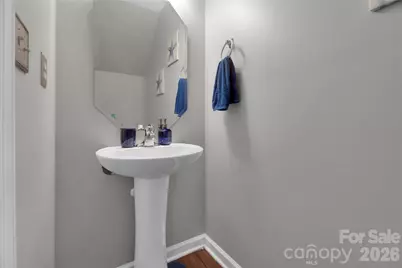 7020 Frye Place, Charlotte, NC 28269 - Photo 10