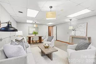 901 Shady Bluff Dr, Charlotte, NC 28211 - Photo 30