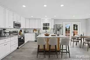 944 Woodland Dr, Shelby, NC 28150 - Photo 2