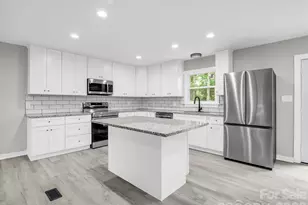 944 Woodland Dr, Shelby, NC 28150 - Photo 14