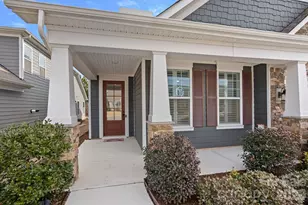 5536 Cheerful Ln, Charlotte, NC 28215 - Photo 2