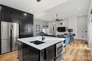 4604 Emory Ln, Charlotte, NC 28211 - Photo 10