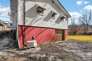 47 Stone Cottage Rd, Mars Hill, NC 28754 - Photo 30