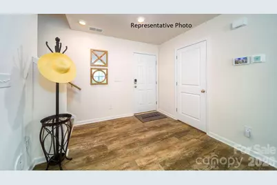 15146 Puffin Court, Charlotte, NC 28215 - Photo 2