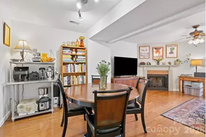 16 Spears Avenue #39, Asheville, NC 28801 - Photo 2