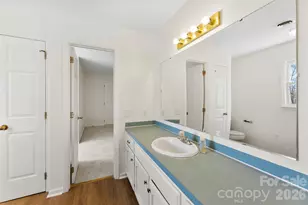 1347 Meadow Lakes Rd, Rock Hill, SC 29732 - Photo 24