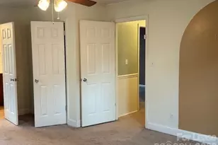 9113 Mountain Aire Cir, Charlotte, NC 28214 - Photo 14