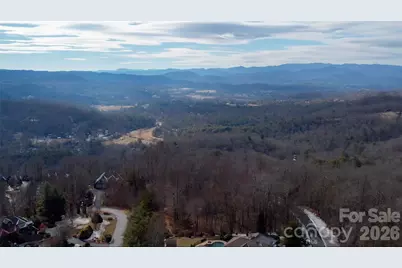 770 Somersby Parkway, Hendersonville, NC 28739 - Photo 22