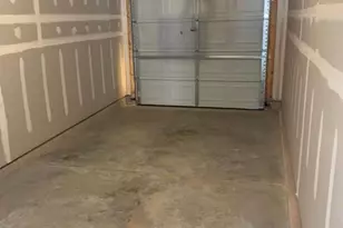 9303 Grand Valley Dr, Charlotte, NC 28213 - Photo 14