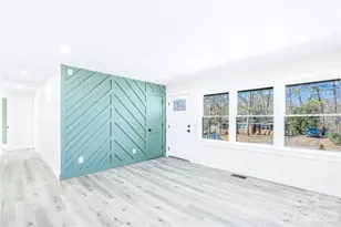 3623 Sargeant Dr, Charlotte, NC 28217 - Photo 4