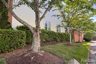 239 Twain Ave, Davidson, NC 28036 - Photo 2