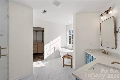 16232 Long Talon Way, Charlotte, NC 28278 - Photo 32