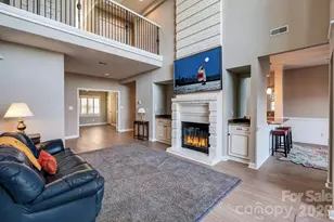 18525 Vineyard Point Ln, Cornelius, NC 28031 - Photo 4