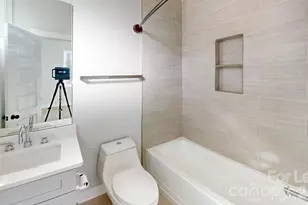 423 Coxe Ave, Charlotte, NC 28208 - Photo 14