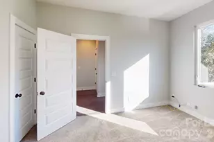 423 Coxe Ave, Charlotte, NC 28208 - Photo 10