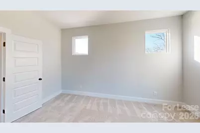 423 Coxe Avenue, Charlotte, NC 28208 - Photo 12