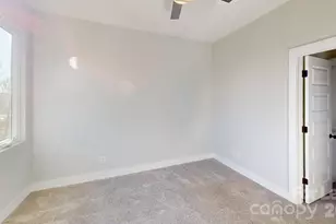 423 Coxe Ave, Charlotte, NC 28208 - Photo 8