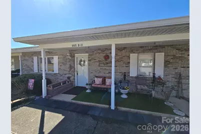 505 2nd Street Place NE #D2, Conover, NC 28613 - Photo 2