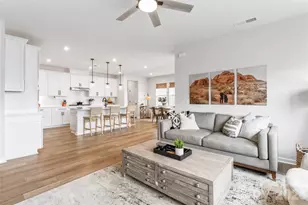 5730 Clear Creek Ln, Charlotte, NC 28215 - Photo 12