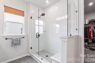 5730 Clear Creek Ln, Charlotte, NC 28215 - Photo 18